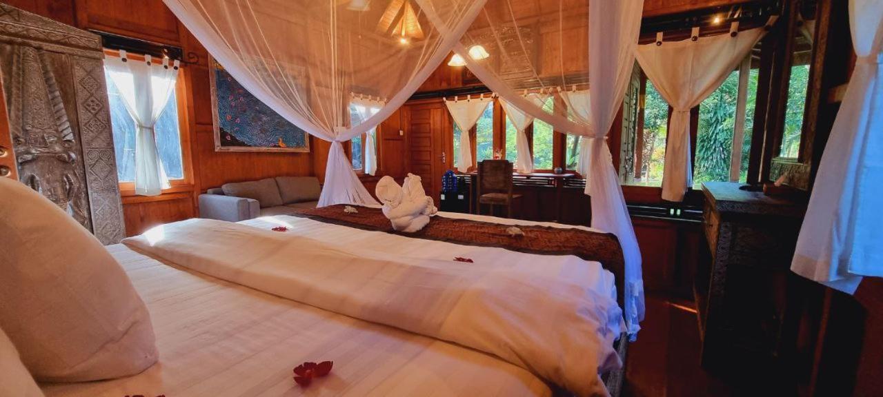 Avalon Ubud Castle & Spa Exterior photo